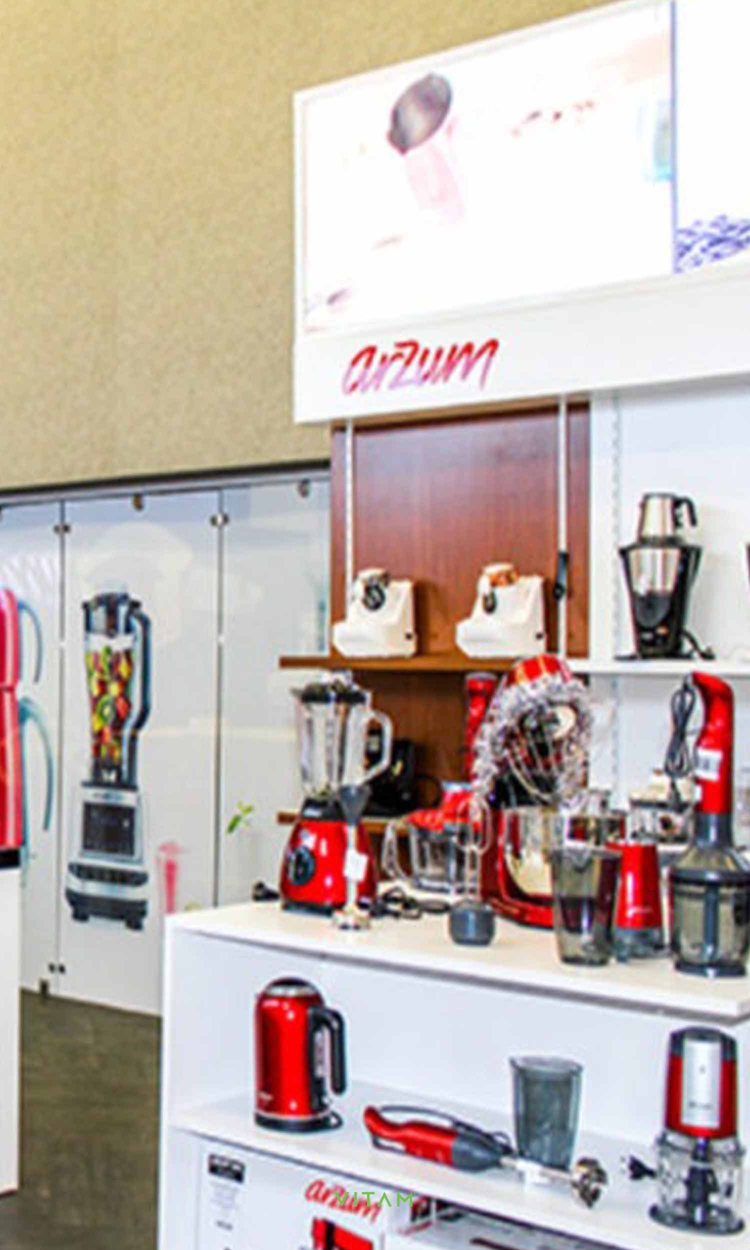VITAM VISUALS — Showcase and Product Stands